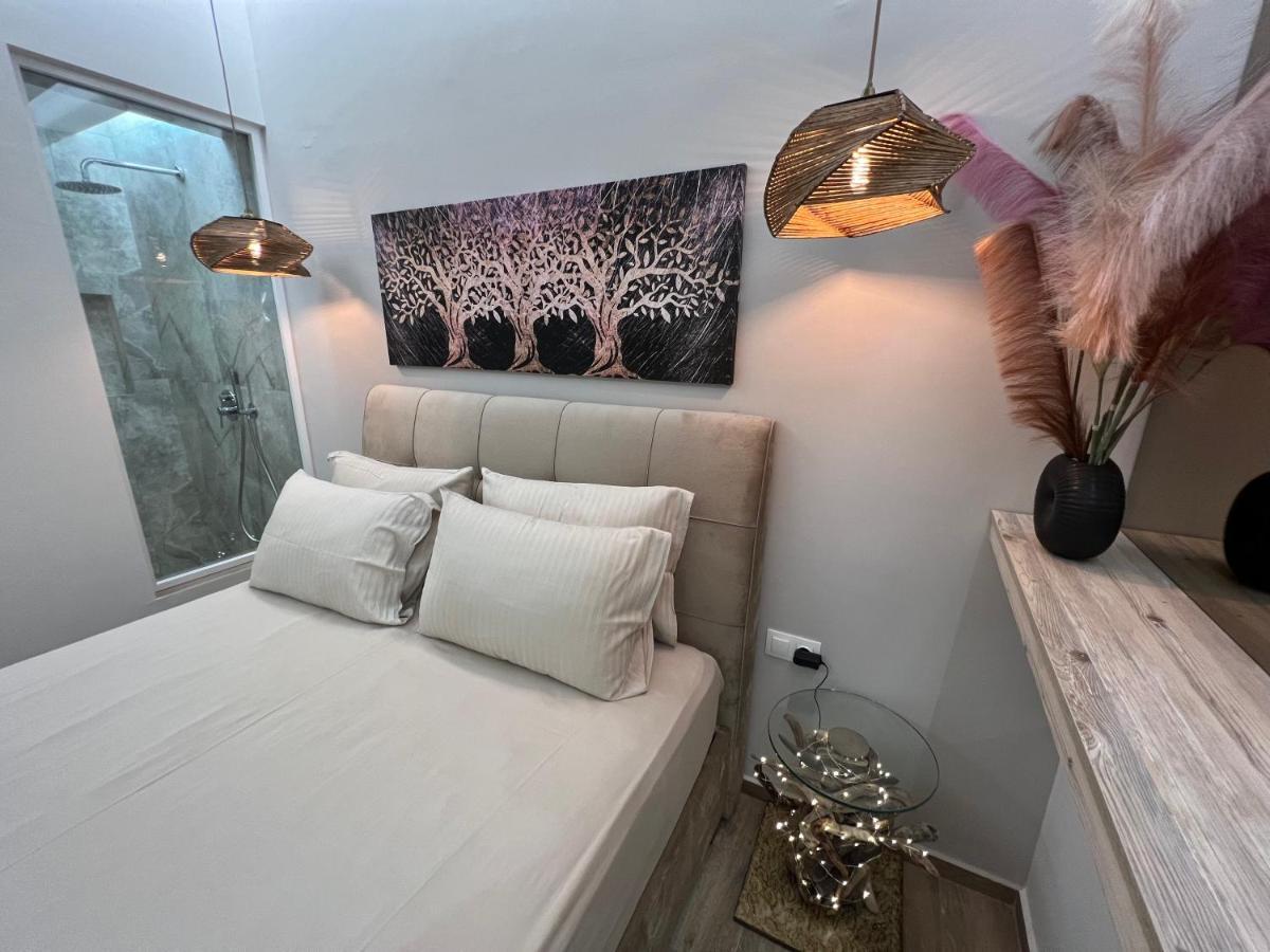 Supreme Secret Suite Alexandroupoli Bagian luar foto