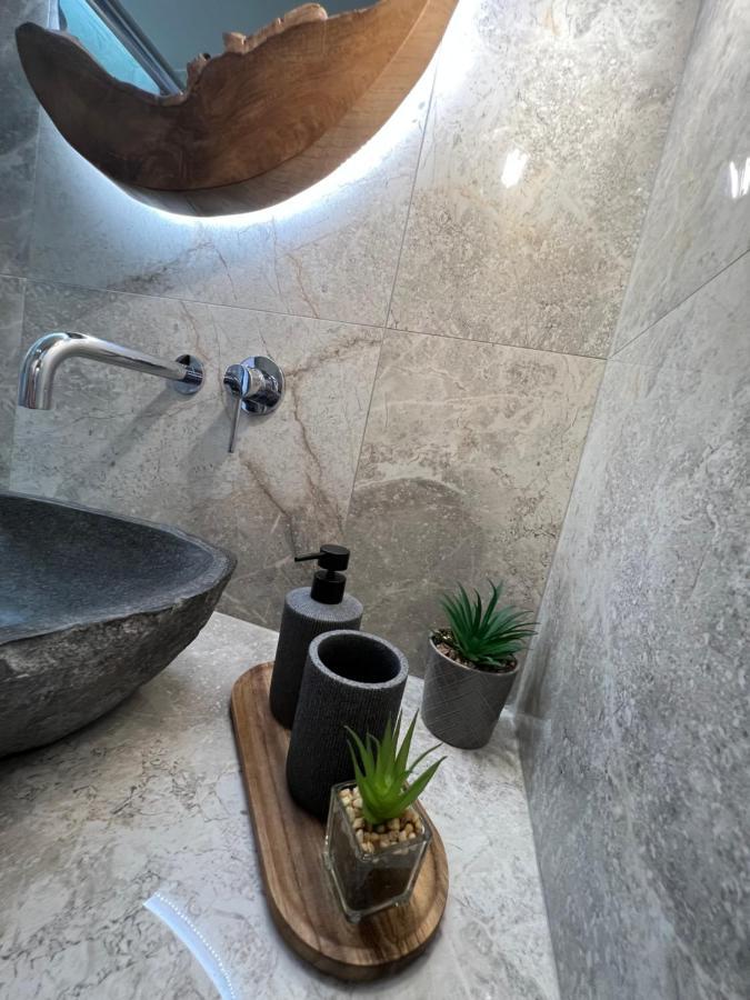 Supreme Secret Suite Alexandroupoli Bagian luar foto