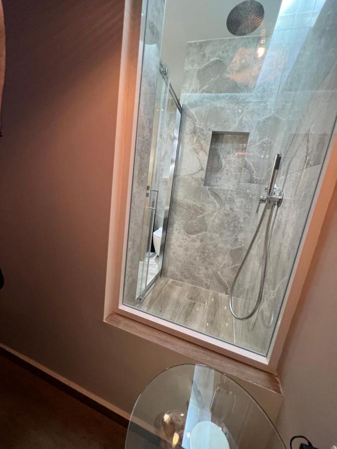 Supreme Secret Suite Alexandroupoli Bagian luar foto